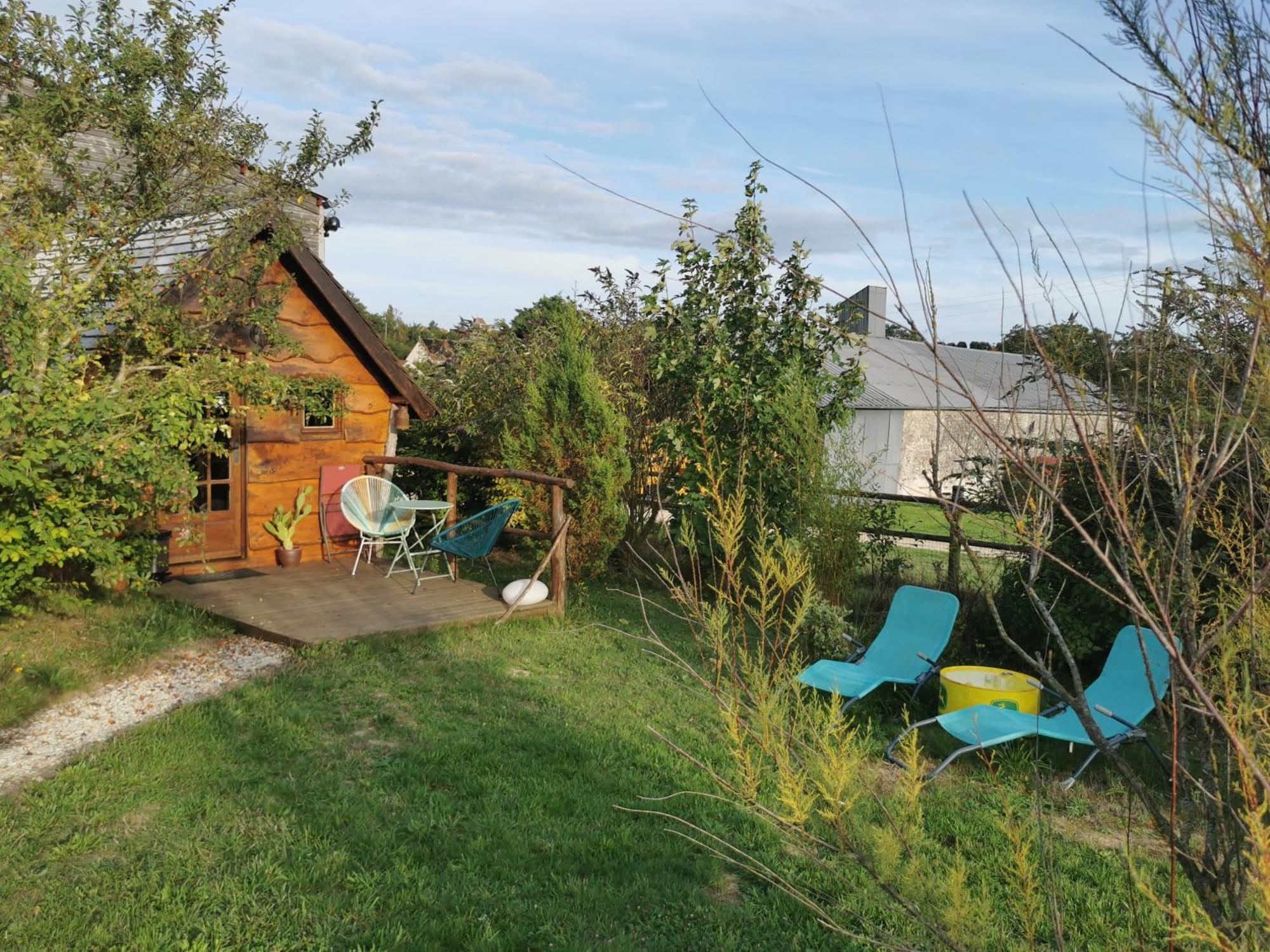 Bed and Breakfast La Bulle Des Champs Champmotteux Zewnętrze zdjęcie